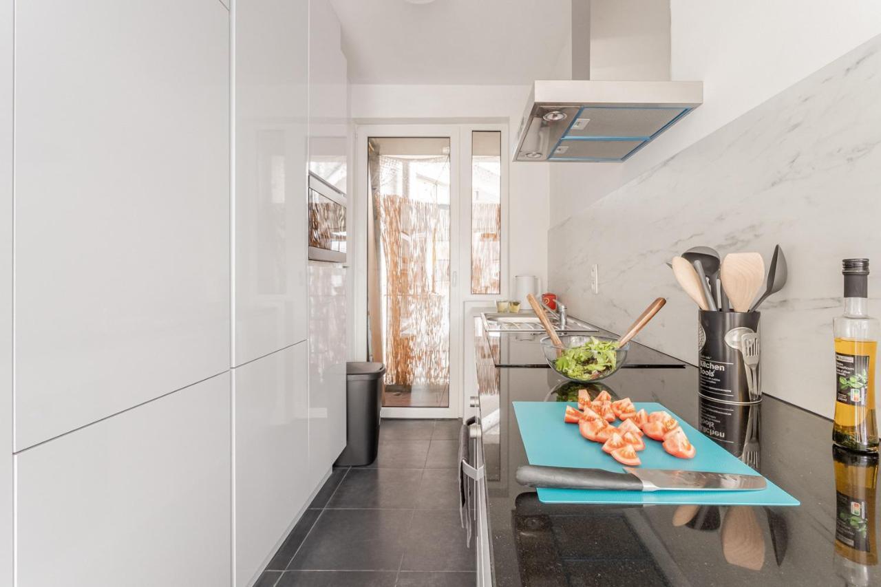 Center Of Antwerp, Fully Equipped, Train Station Apartment ภายนอก รูปภาพ